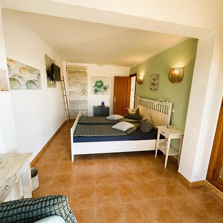 Agroturismo S Hort De Can Carrio Ag226 Ses Salines  Exteriör bild